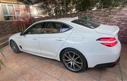 جێنسس G70